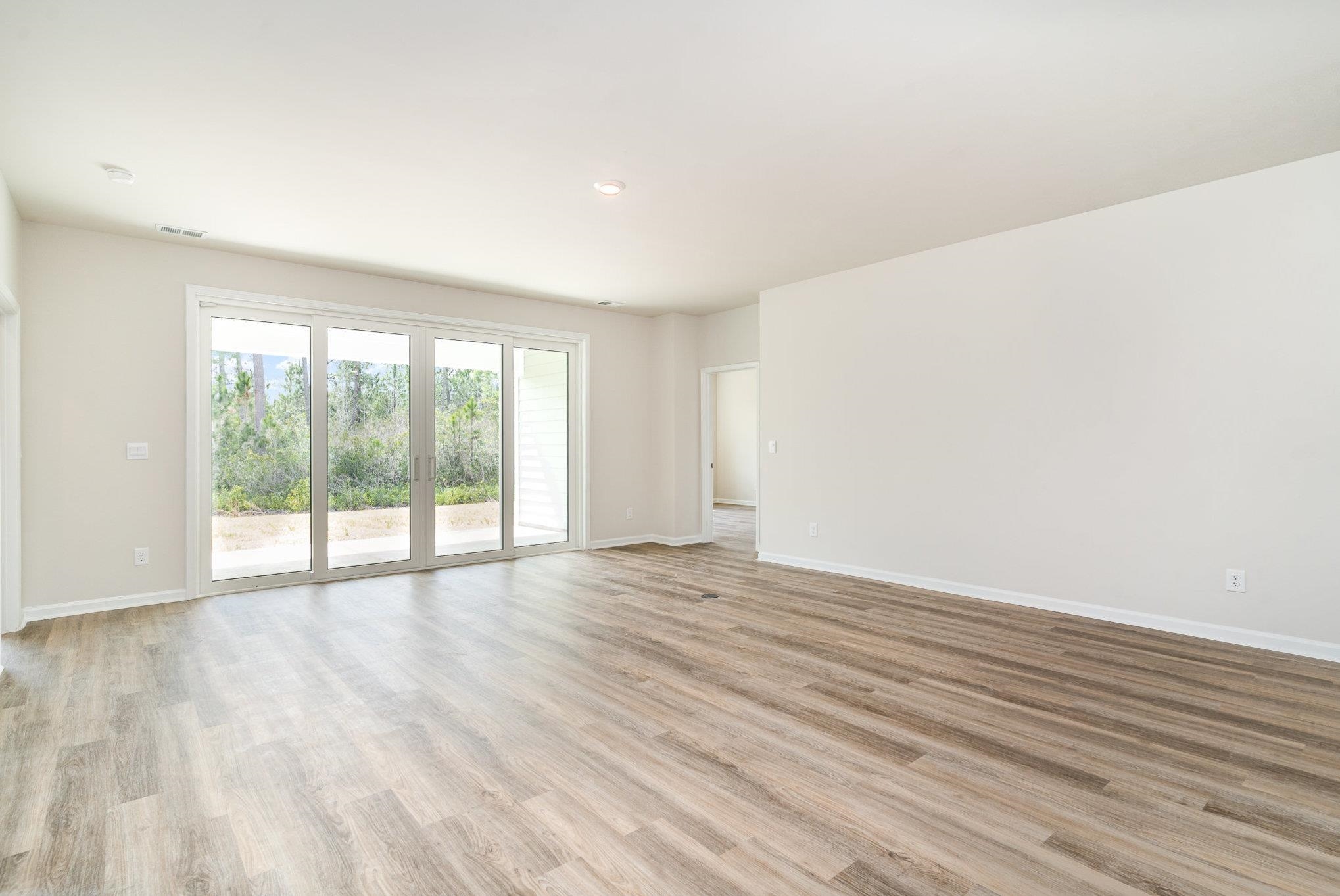 993 Ireland Dr.