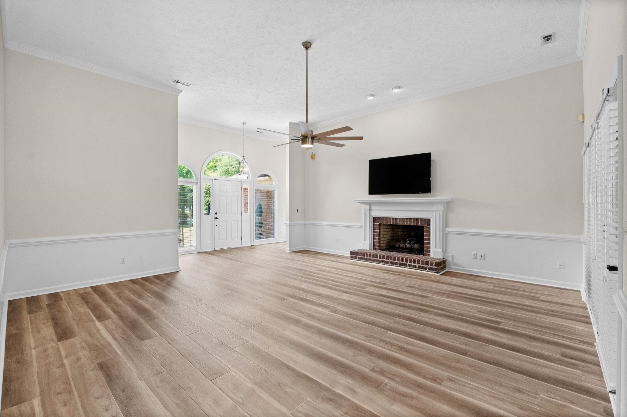 4015 River Hills Dr.