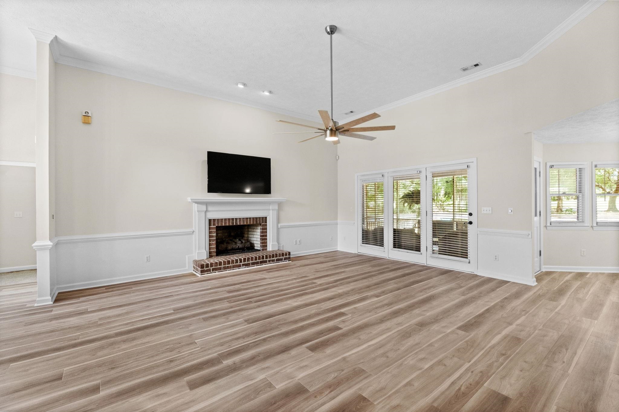 4015 River Hills Dr.