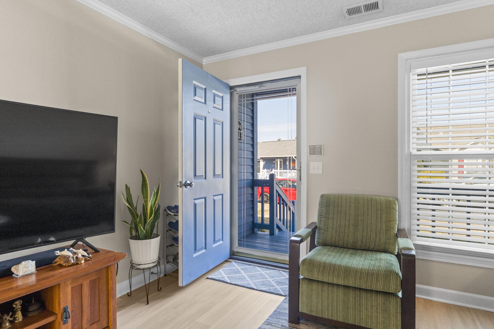 9439 Old Palmetto Rd.