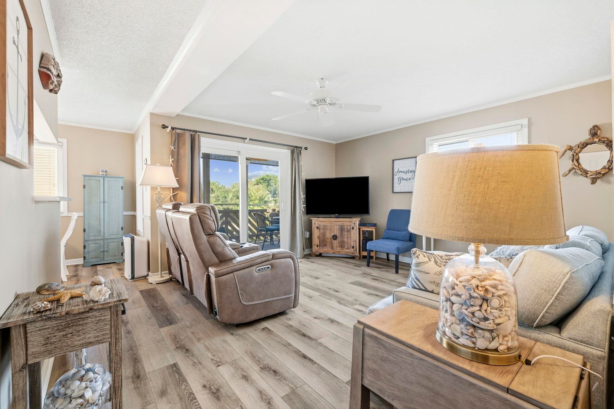 609 Hillside Dr. C-8