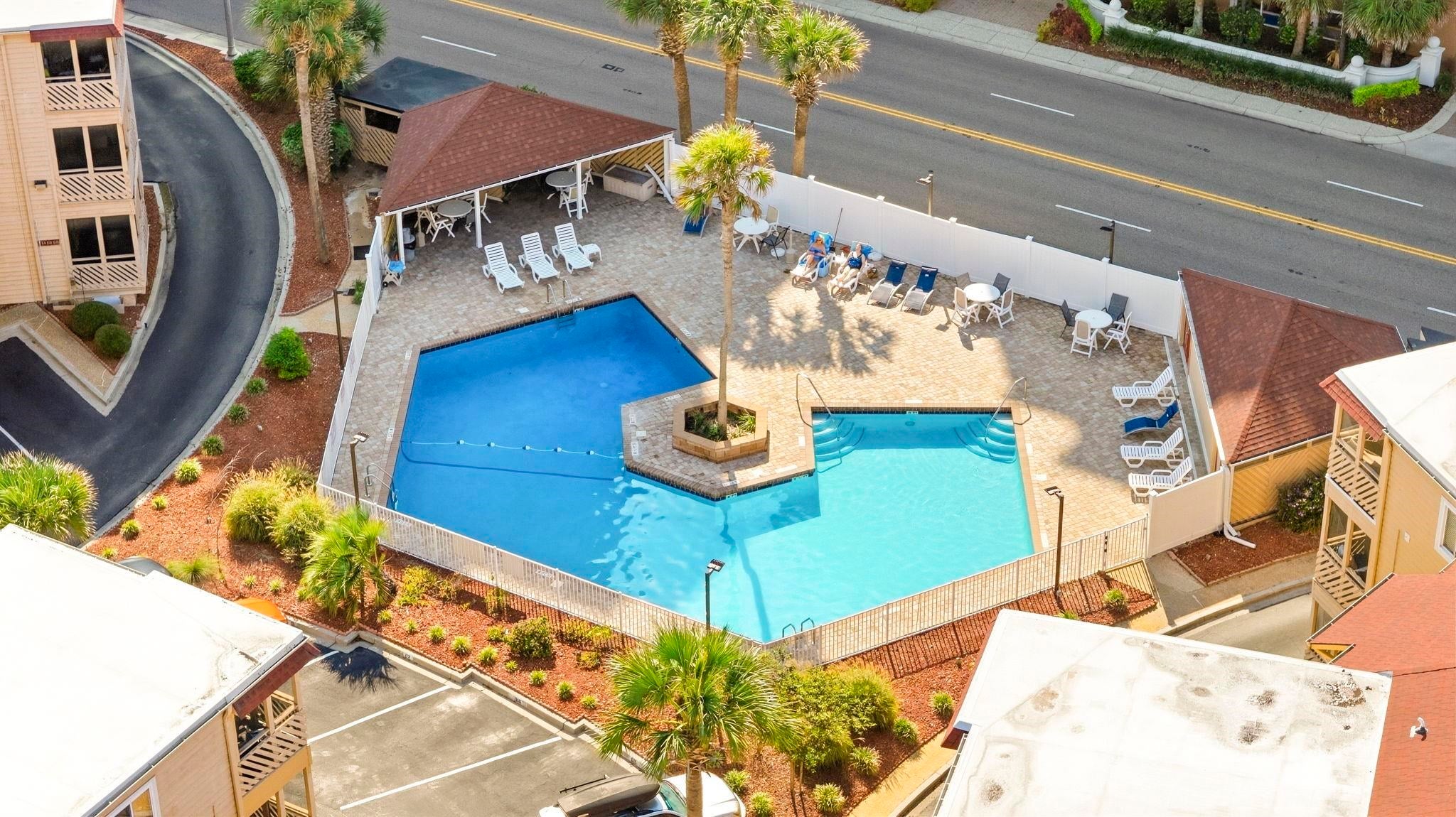 609 Hillside Dr. C-8