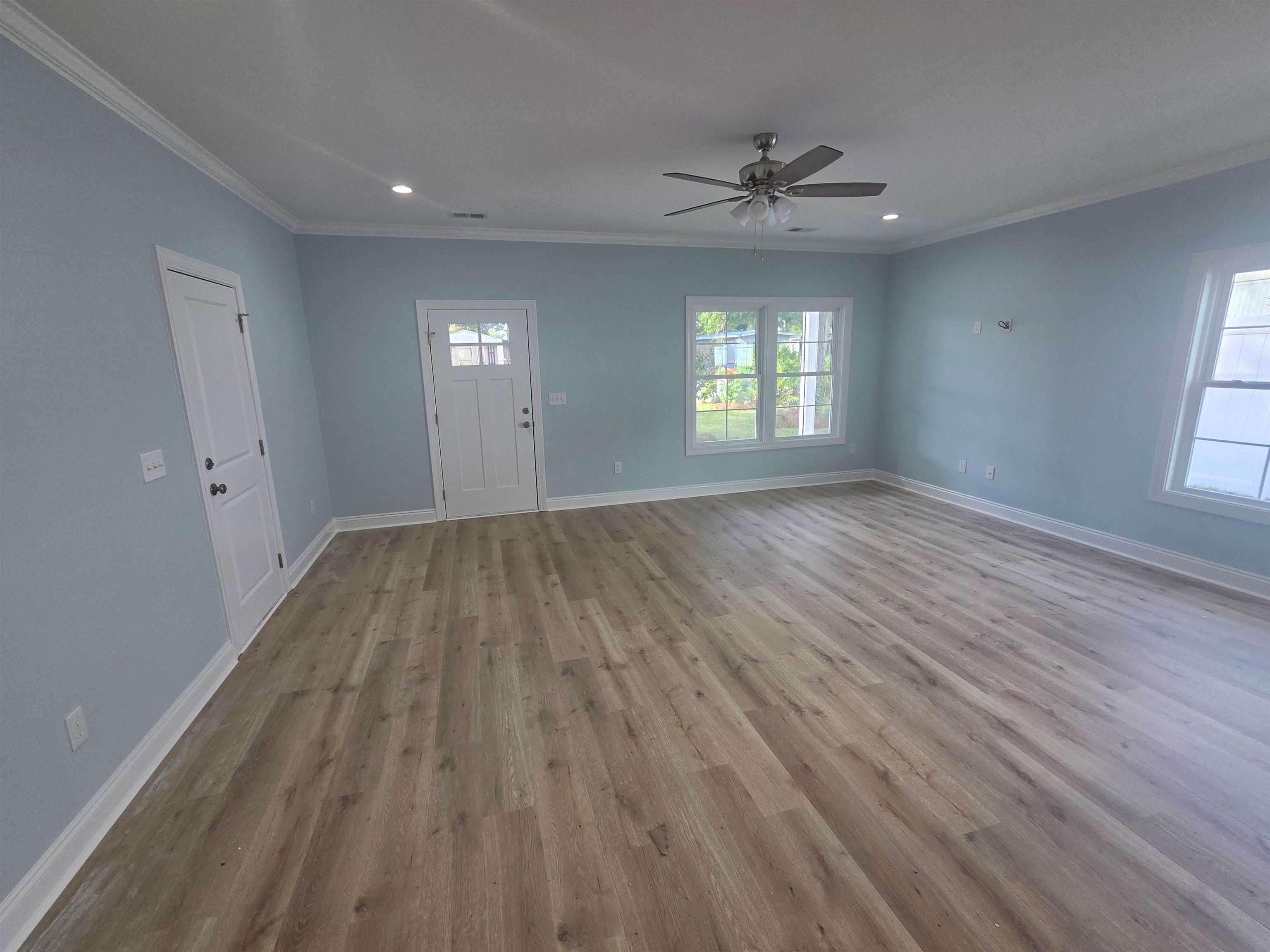 4513 Pelican St.