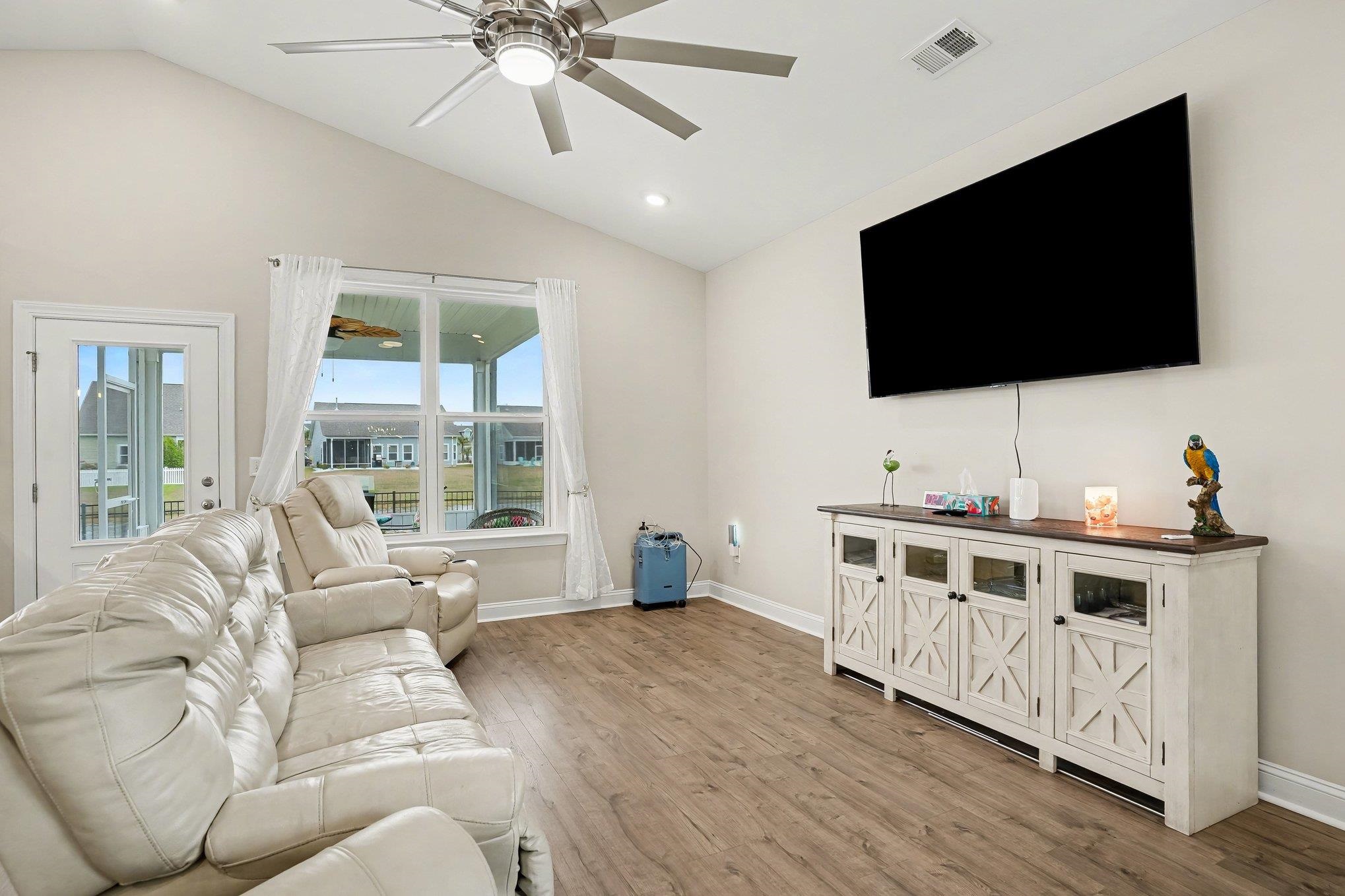 655 Oyster Dr.