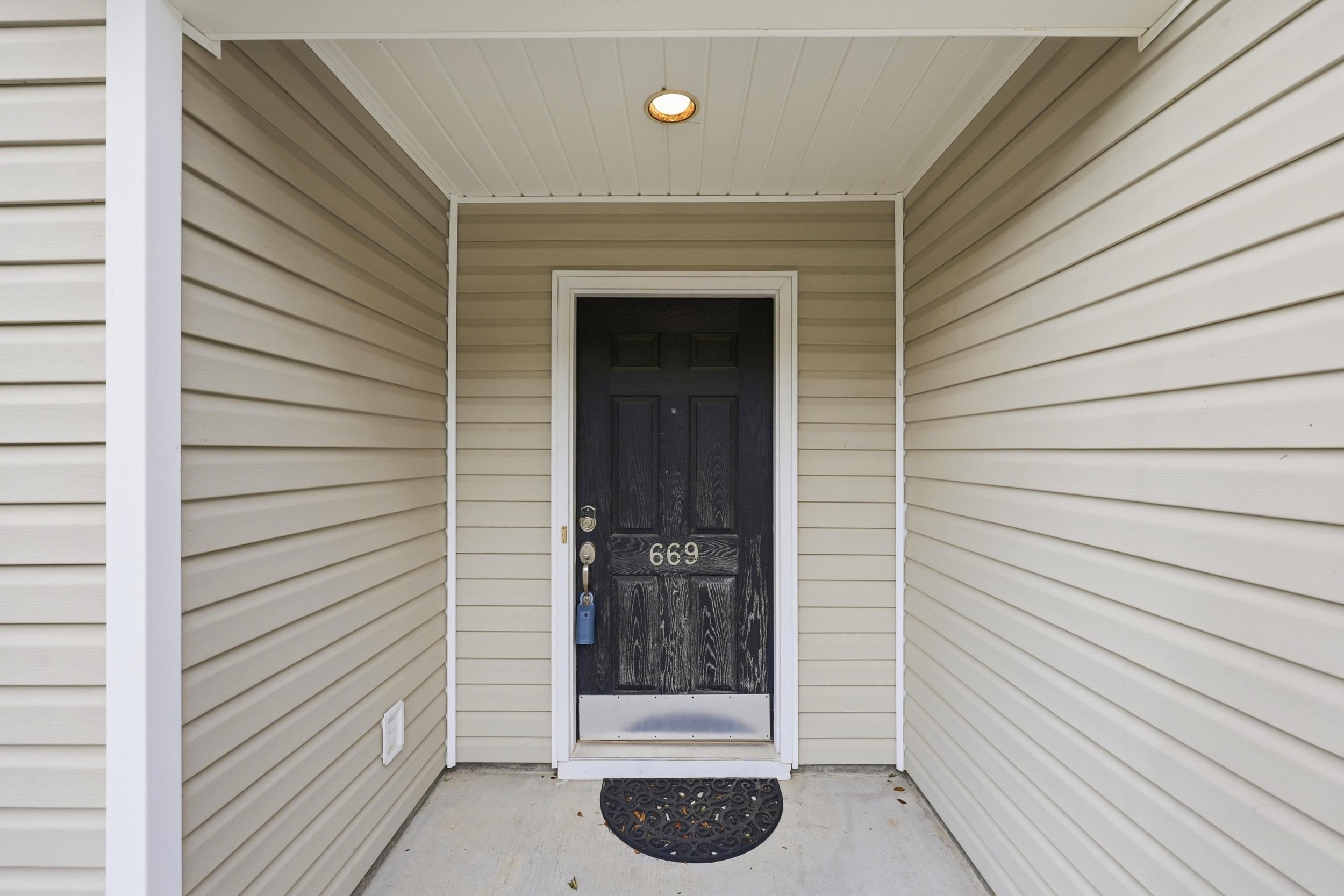 669 Twinflower St.