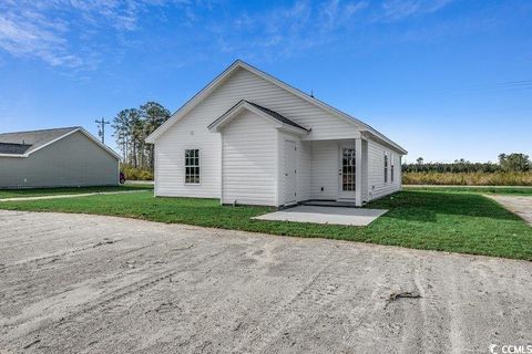 A home in Loris