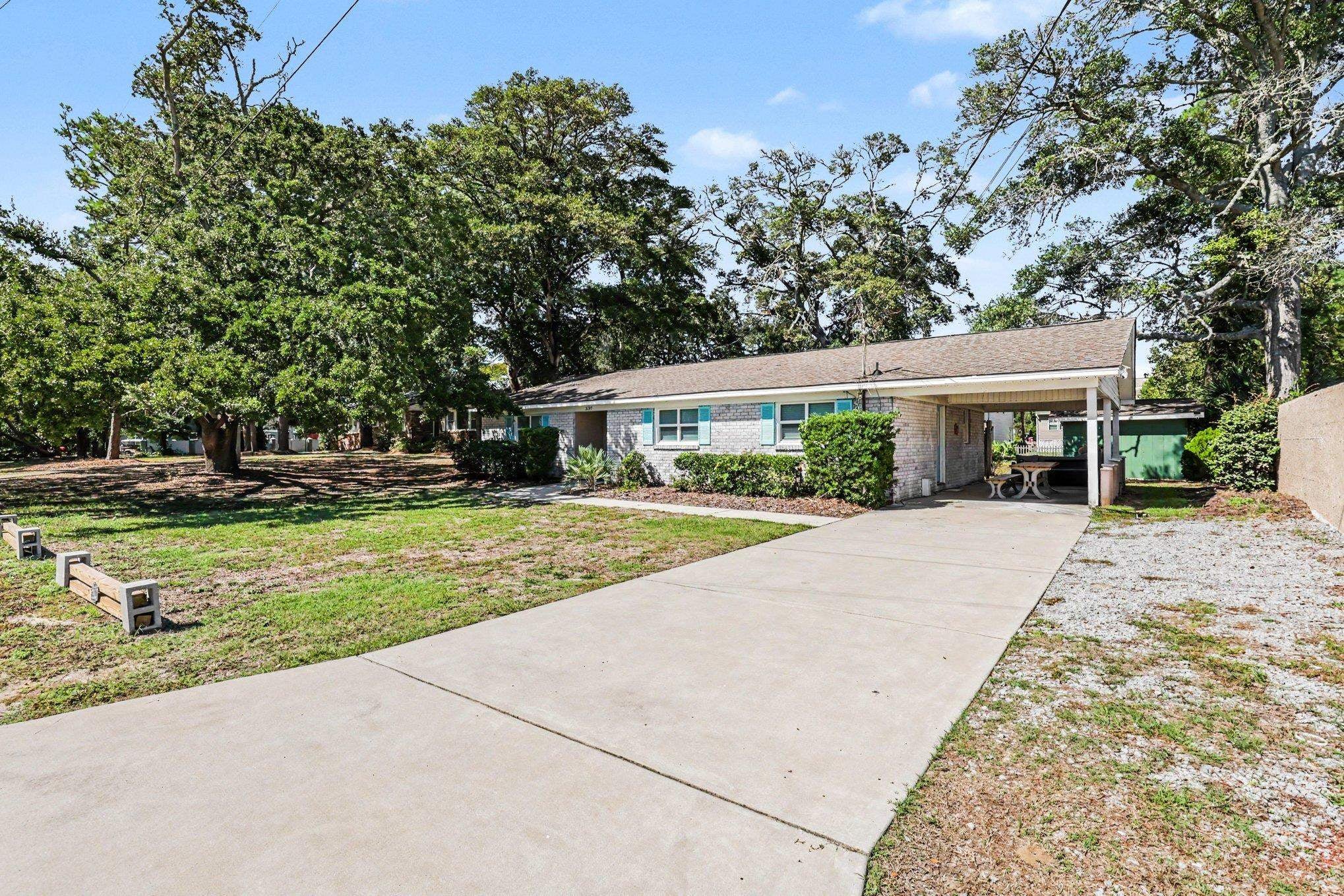 2307 Curley St.