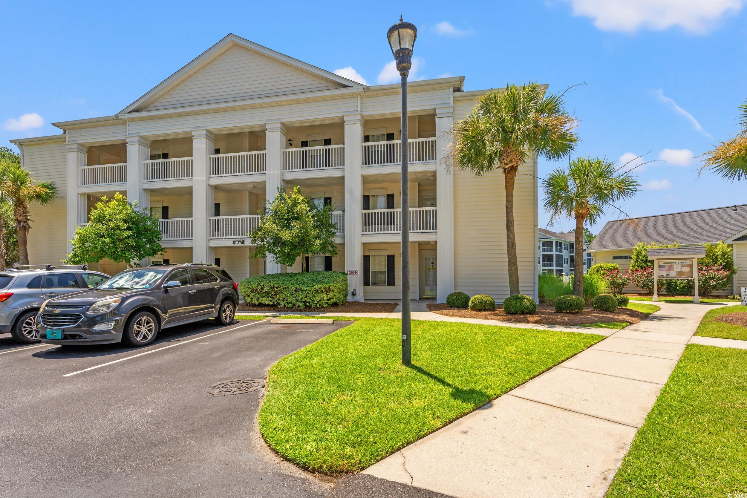 667 Woodmoor Dr. 301