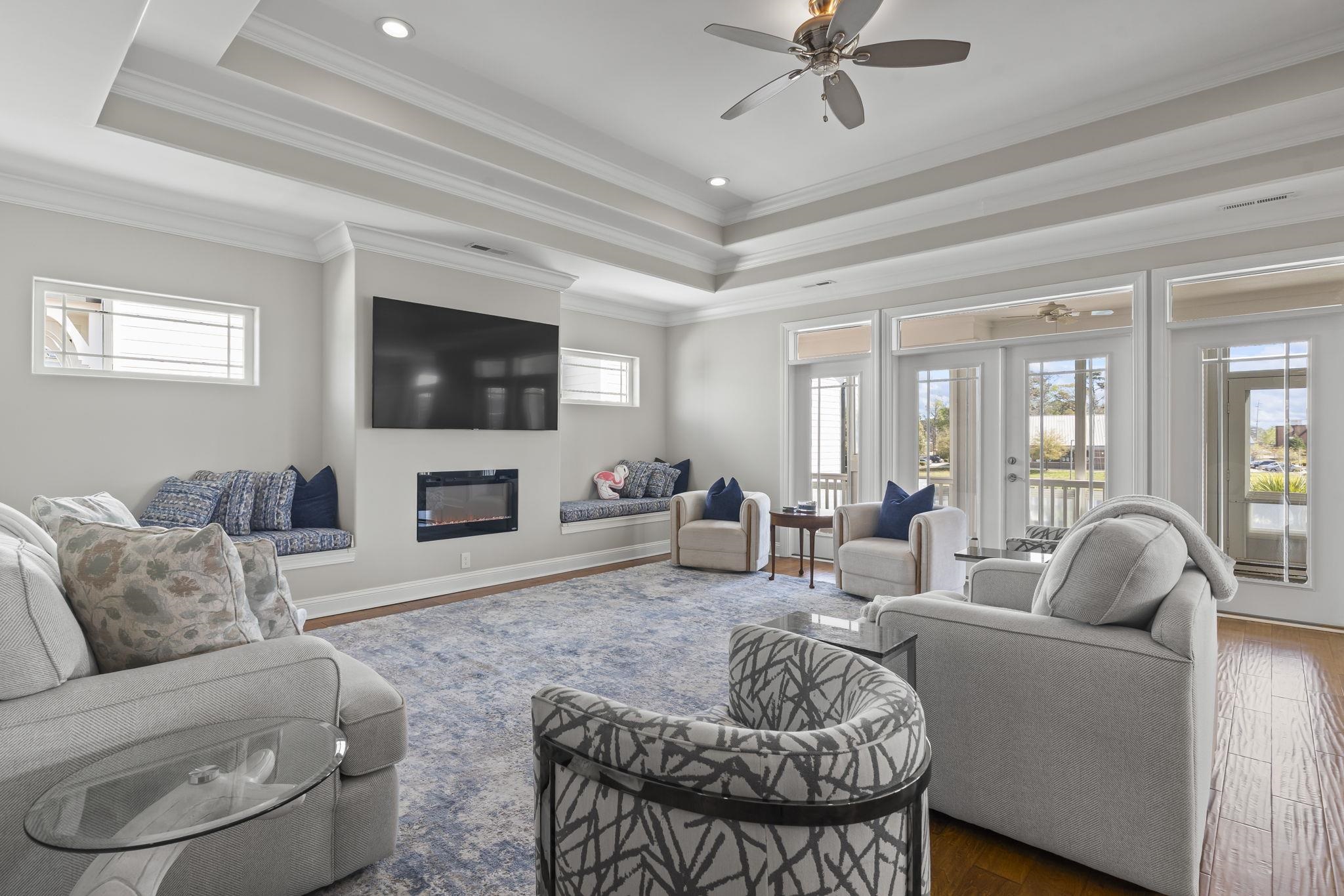 North Myrtle Beach, South Carolina, 29582, United States, 5 Bedrooms Bedrooms, ,4 BathroomsBathrooms,Residential,Active,2032904