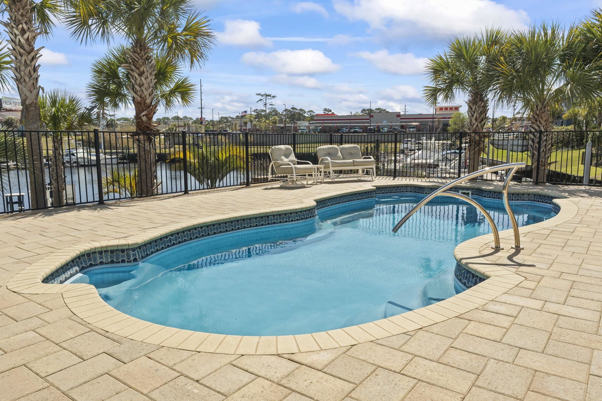 North Myrtle Beach, South Carolina, 29582, United States, 5 Bedrooms Bedrooms, ,4 BathroomsBathrooms,Residential,Active,2032904