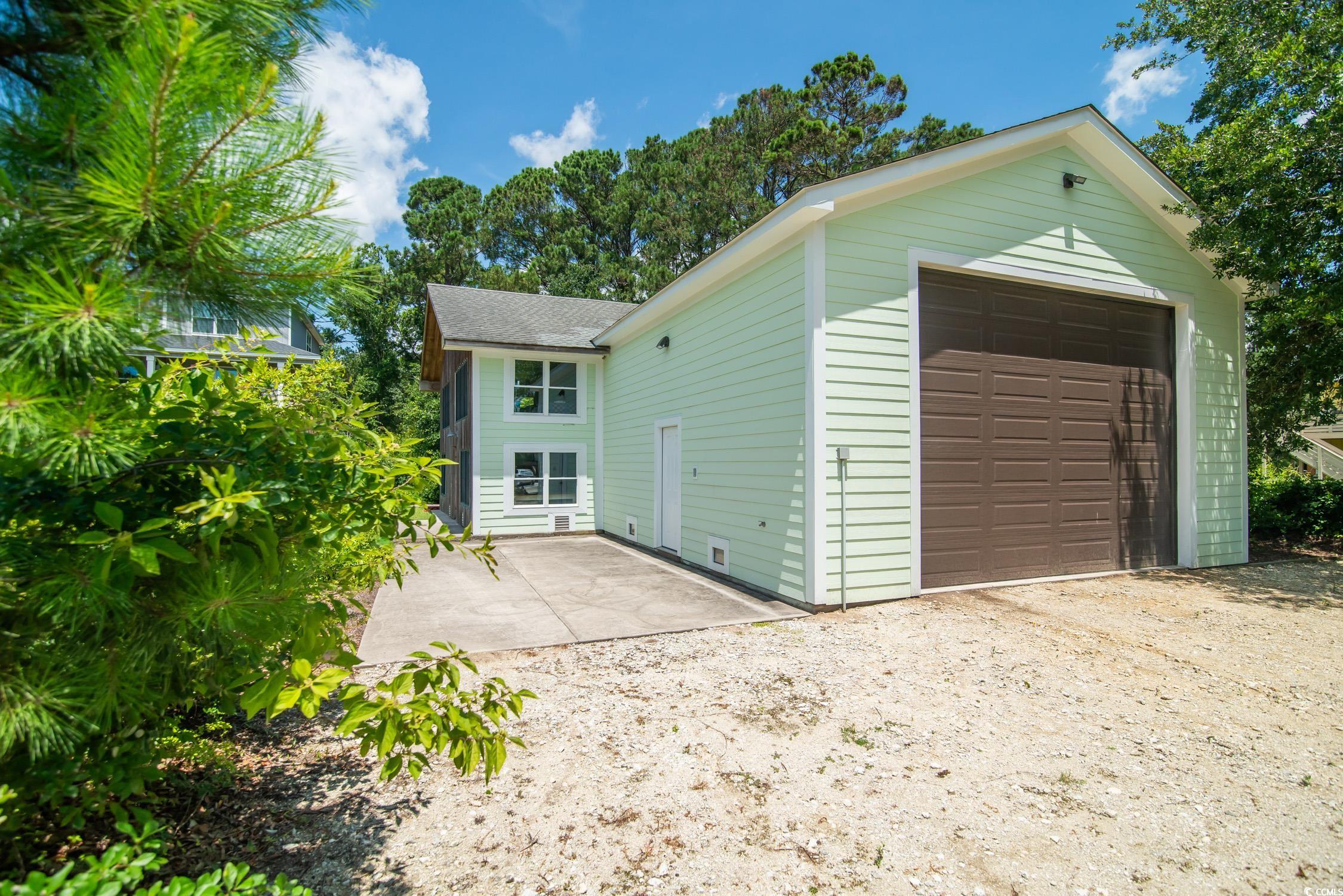 127 Brown Pelican Loop