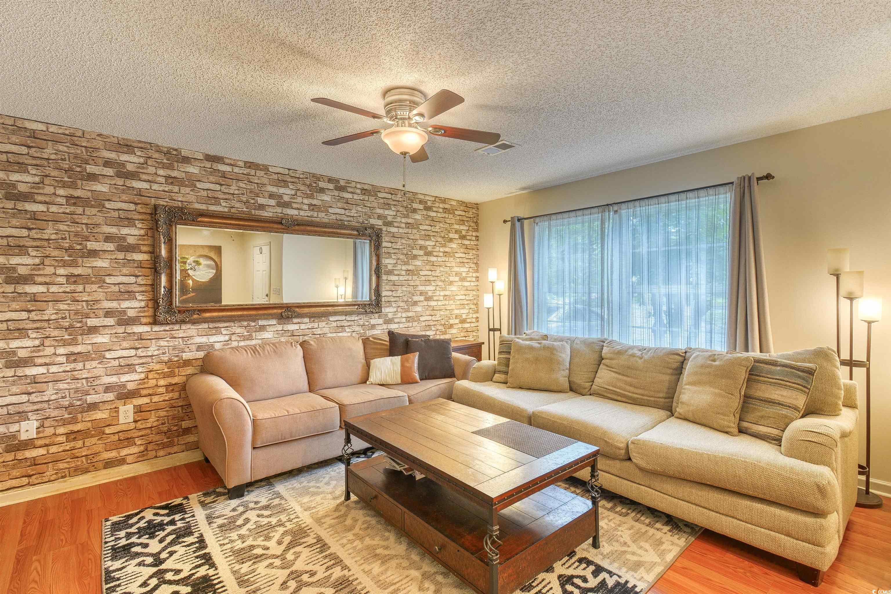 1025 Penny Ln. 1025