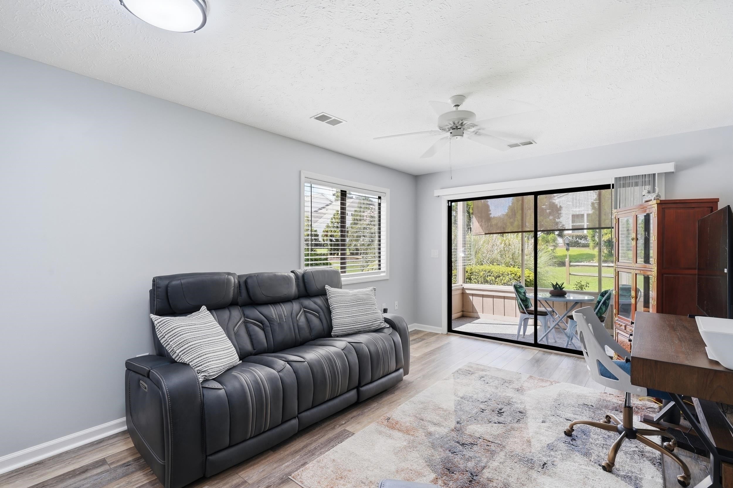 4274 Pinehurst Circle V1