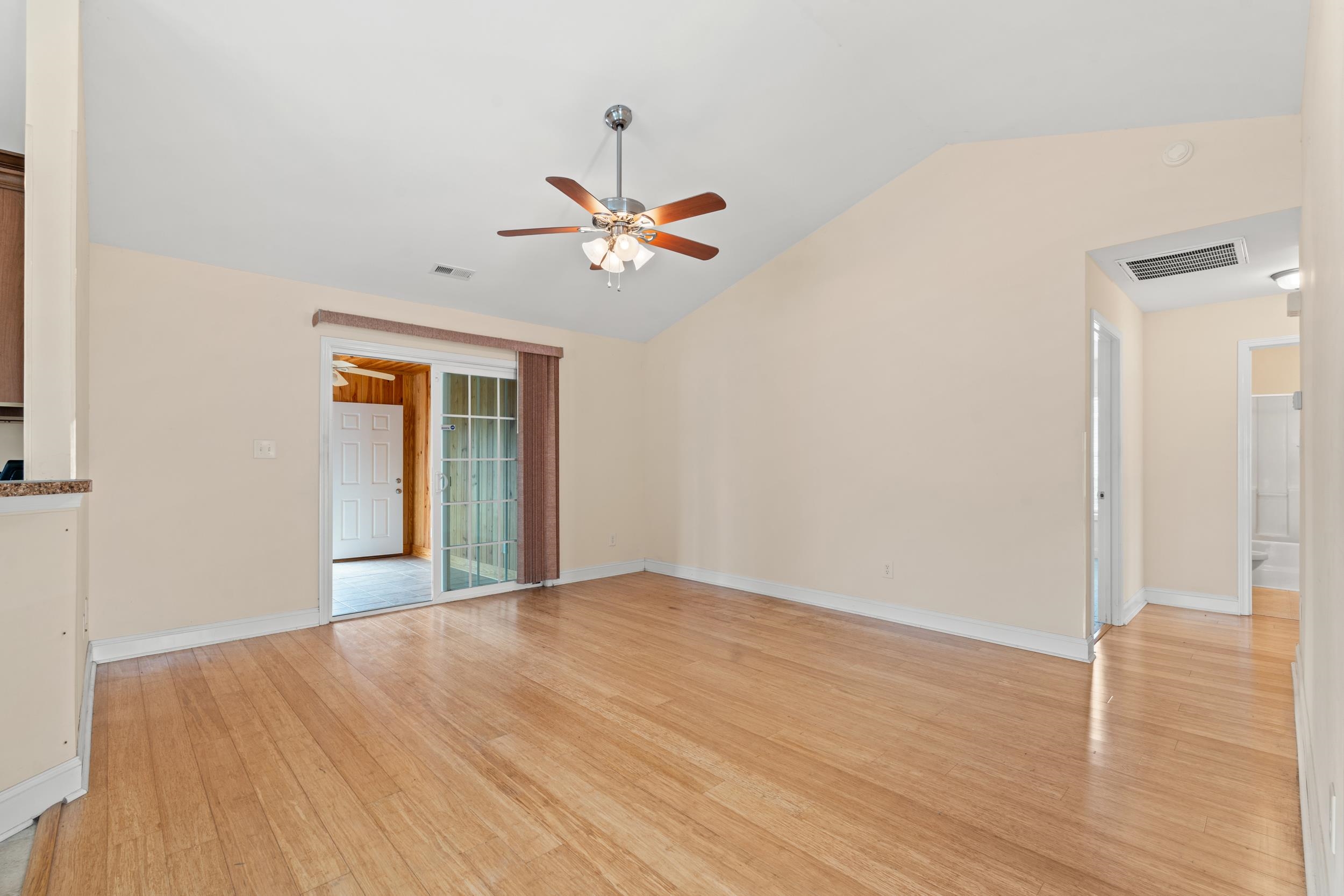 124 Cottage Creek Circle