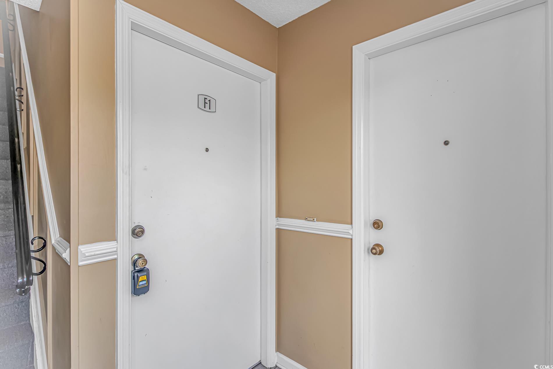219 Double Eagle Dr. F 1