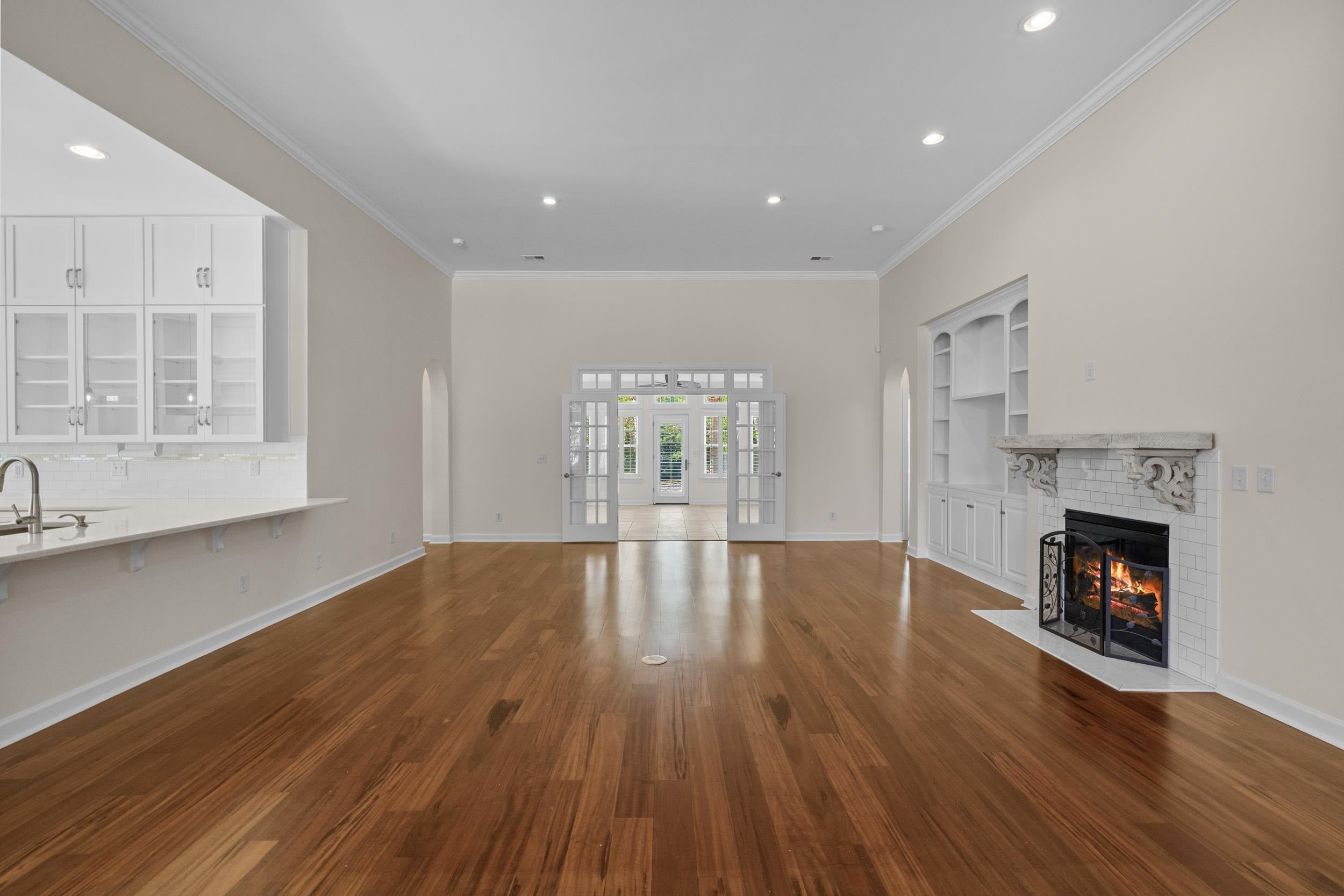 4407 Wickham Circle