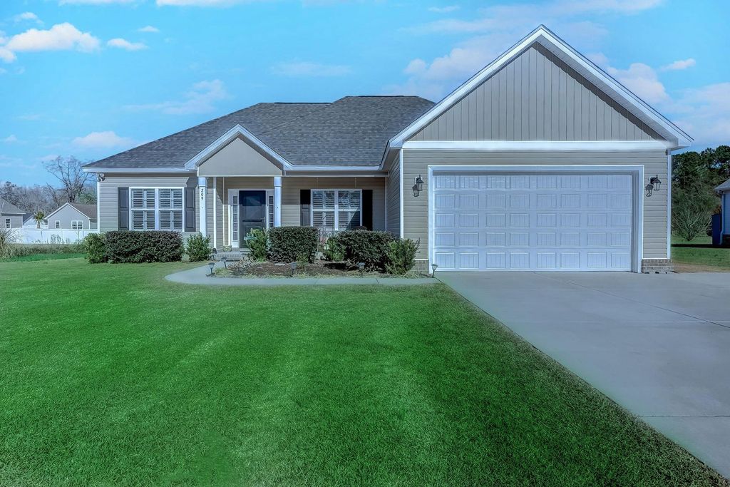 Photo of 209 Highmeadow Ln, Aynor, SC 29511 (MLS # 2602343)