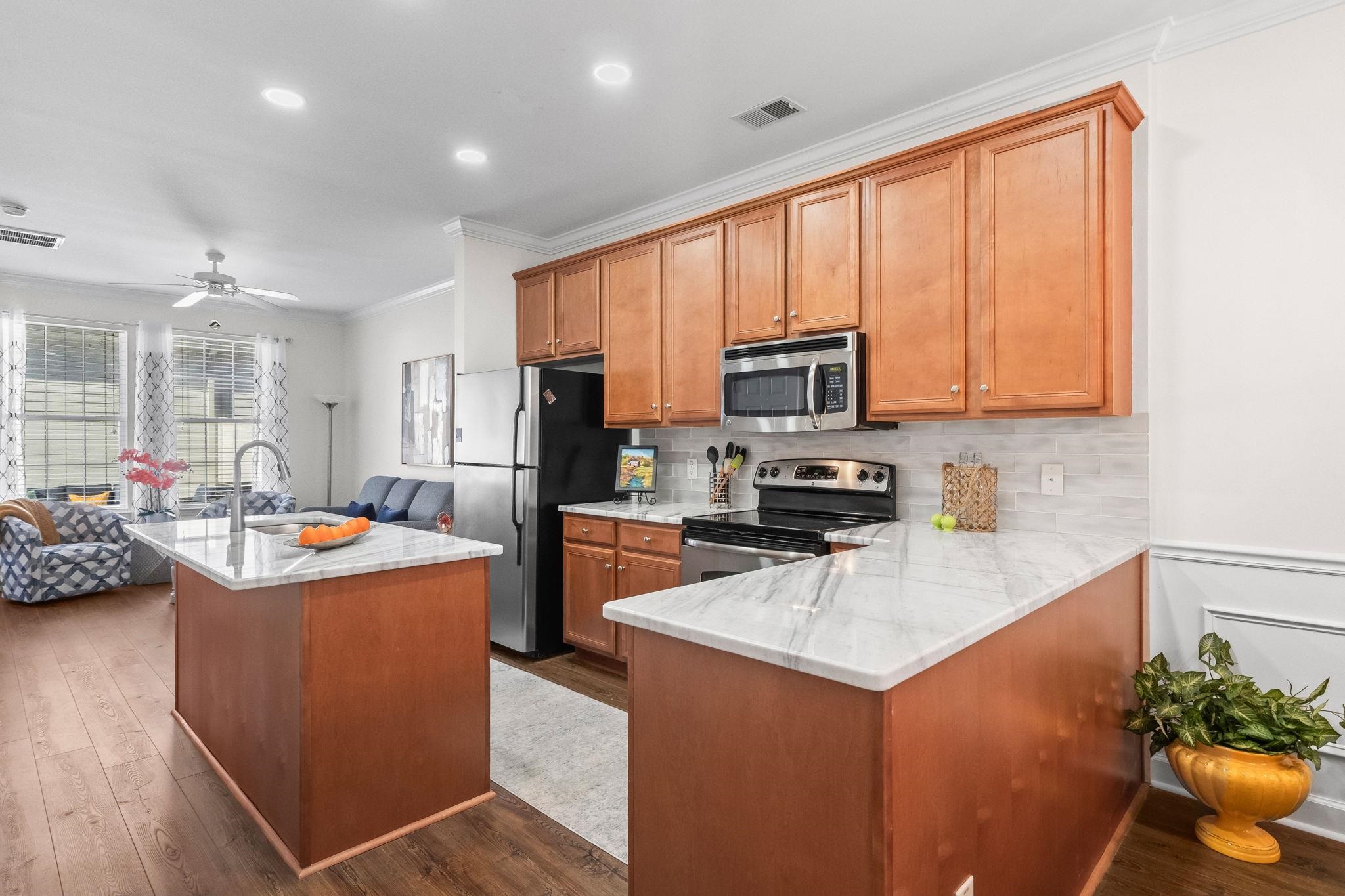 3500 Alexandria Ave. 3500