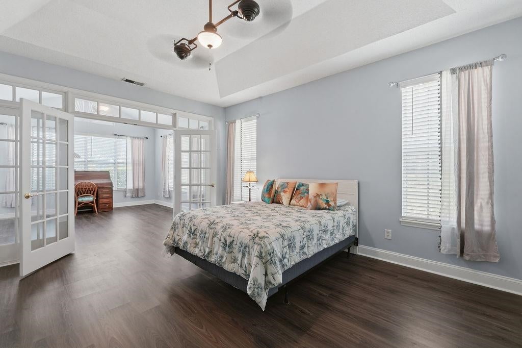 4889 Westwind Dr.