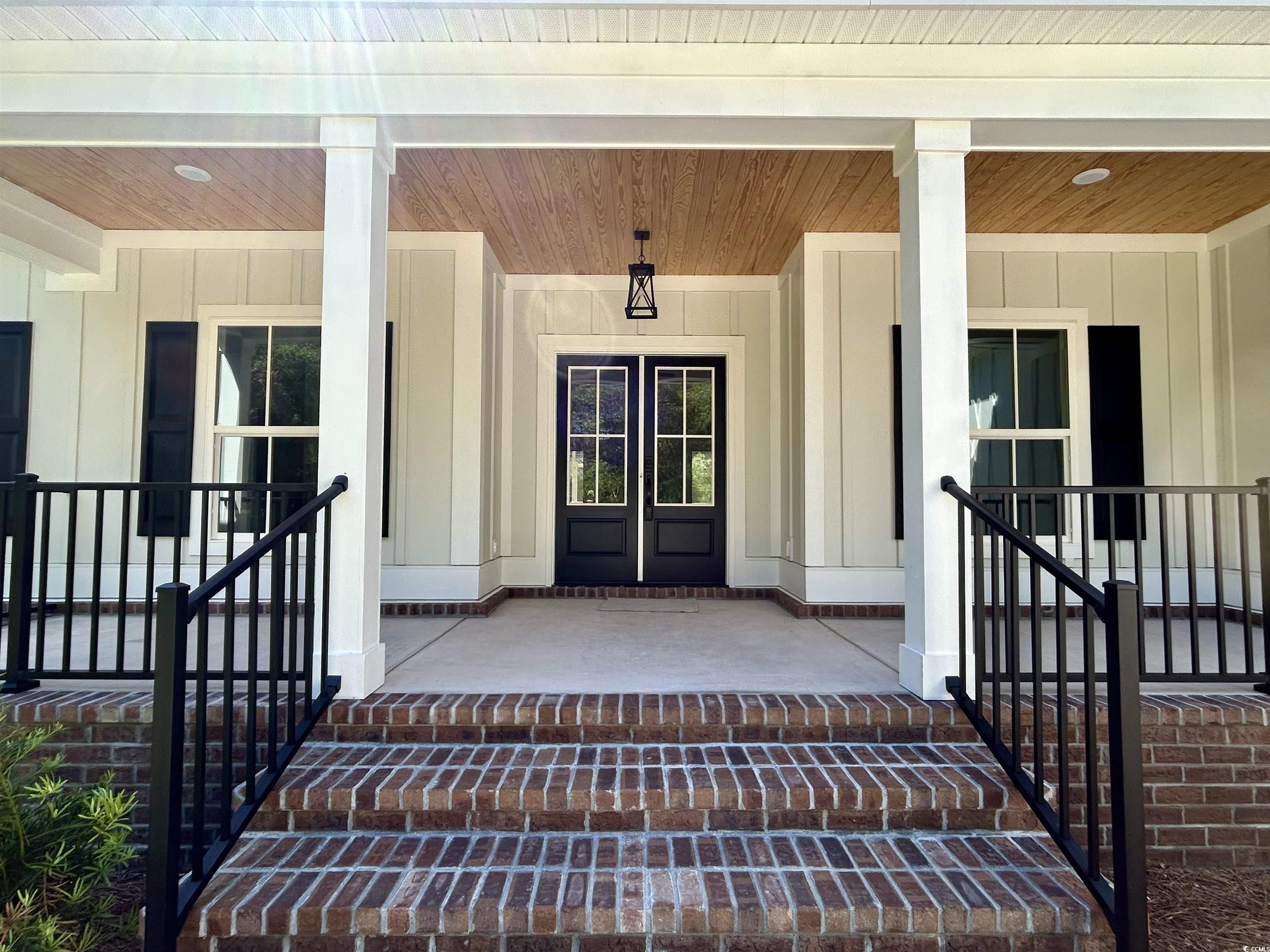 909 Grimes St.