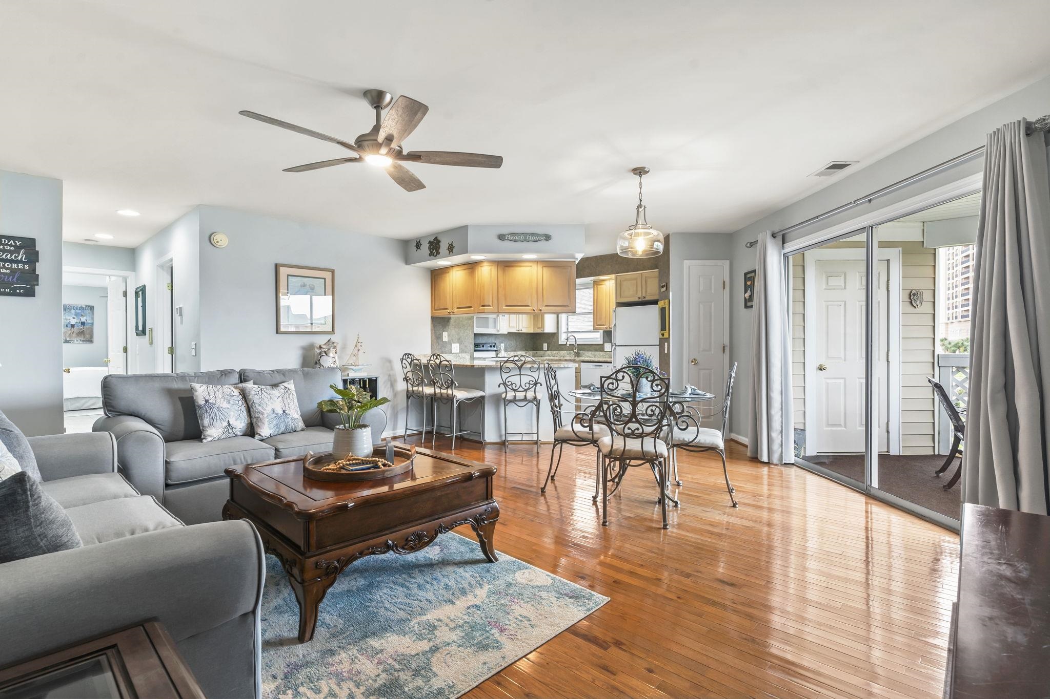 300 Shorehaven Dr. V-4