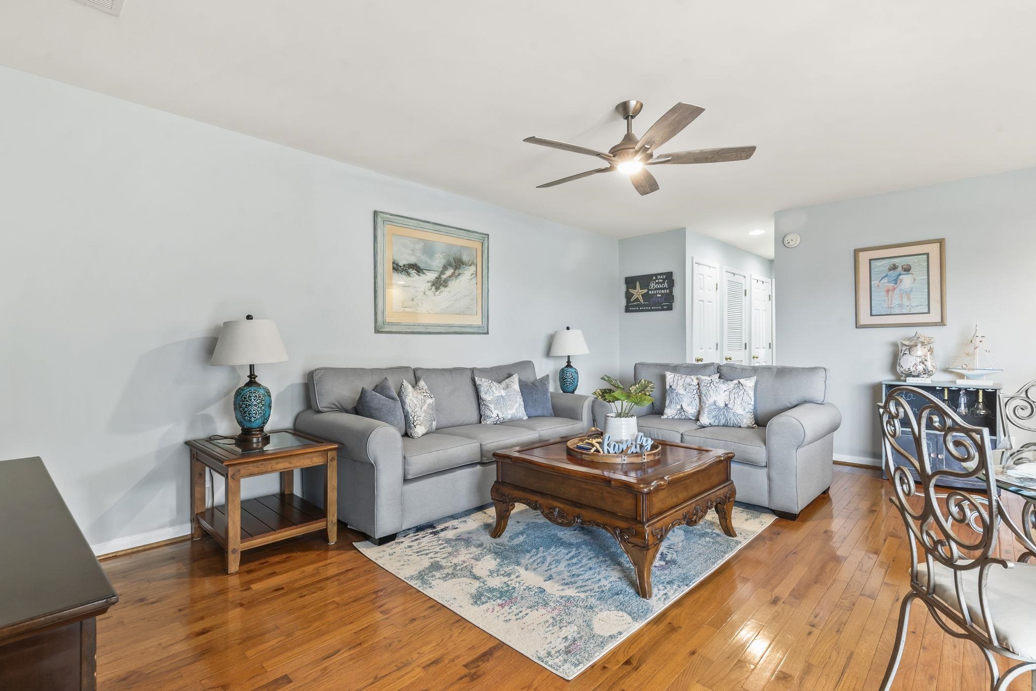 300 Shorehaven Dr. V-4