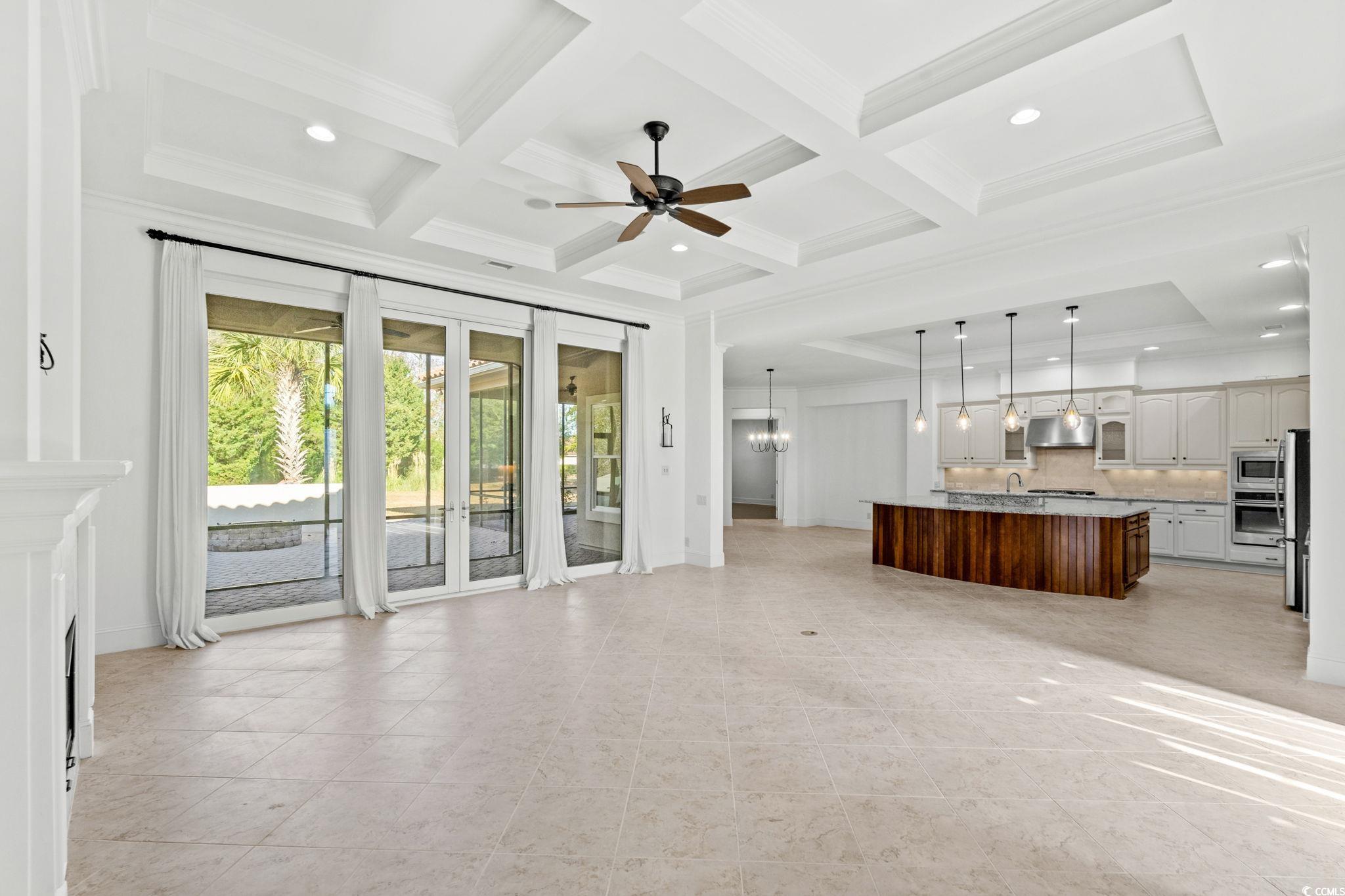 9590 Bellasera Circle