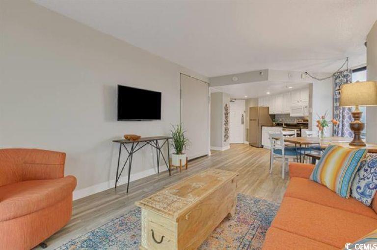 2710 N Ocean Blvd. 402