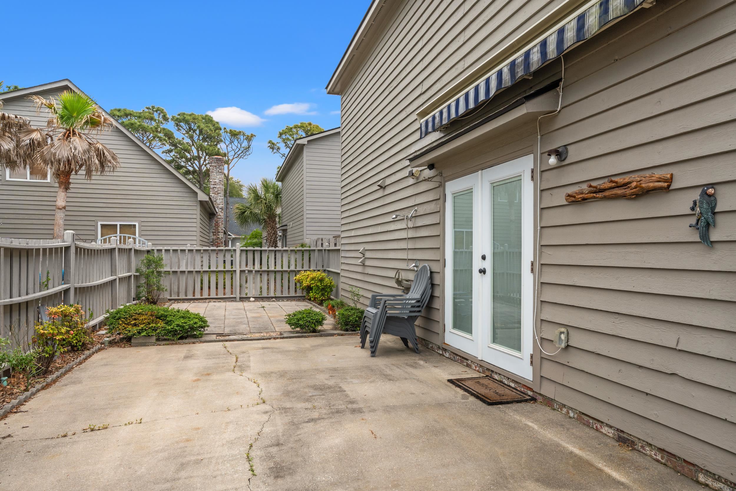1708 B Edge Dr.