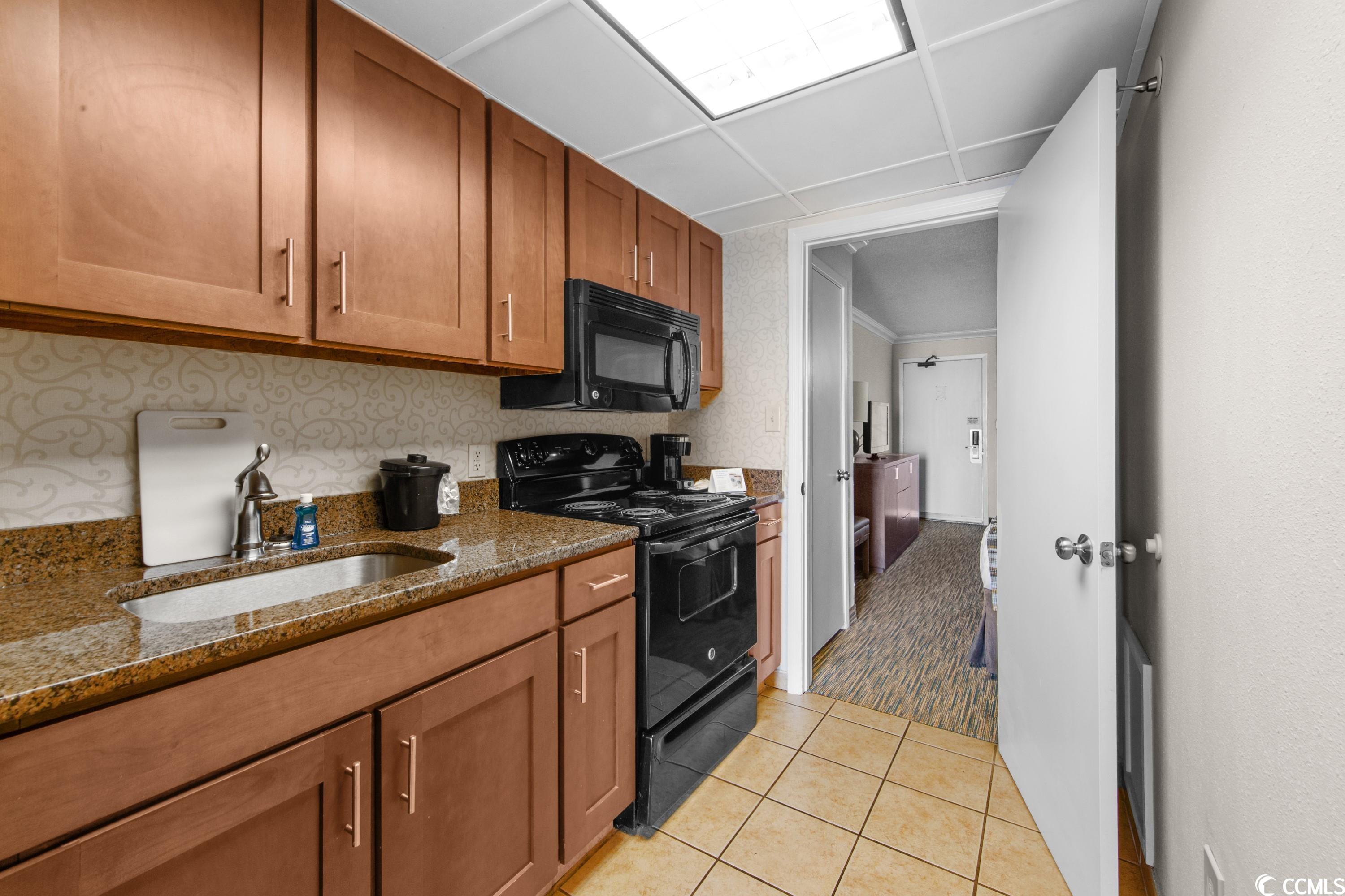 Photo 11 of 30 of 1105 S Ocean Blvd. 630 condo