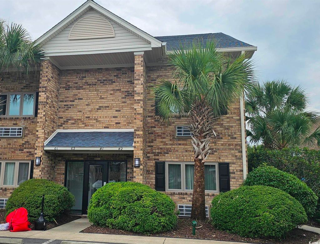 Photo of 223 Double Eagle Dr, Surfside Beach, SC 29575 (MLS # 2520048)