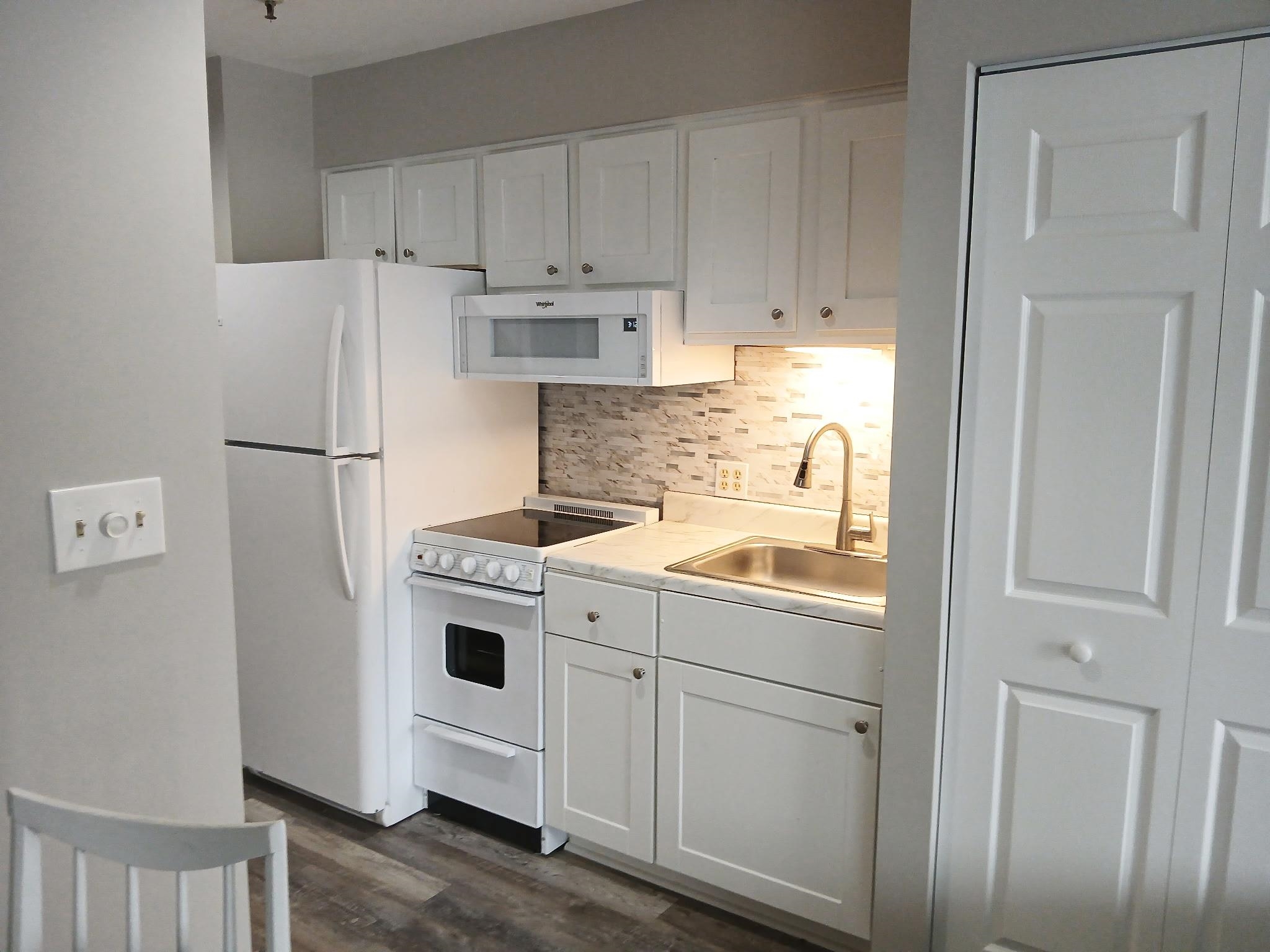 1100 Possum Trot Rd. H233