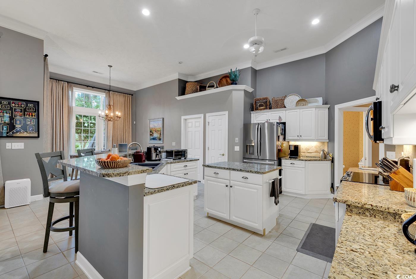Photo 18 of 40 of 4245 Congressional Dr. house