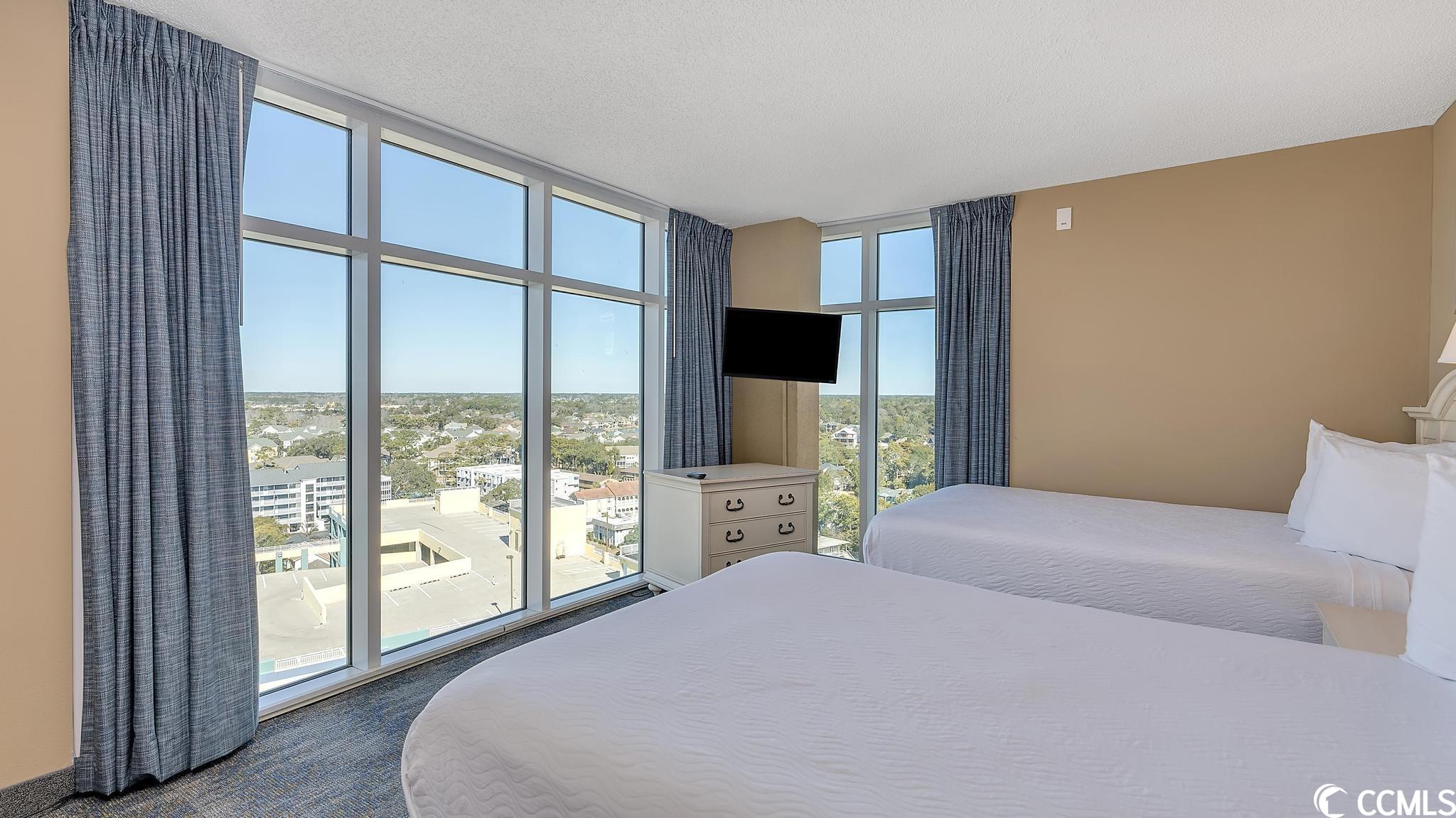 300 N Ocean Blvd. 1520