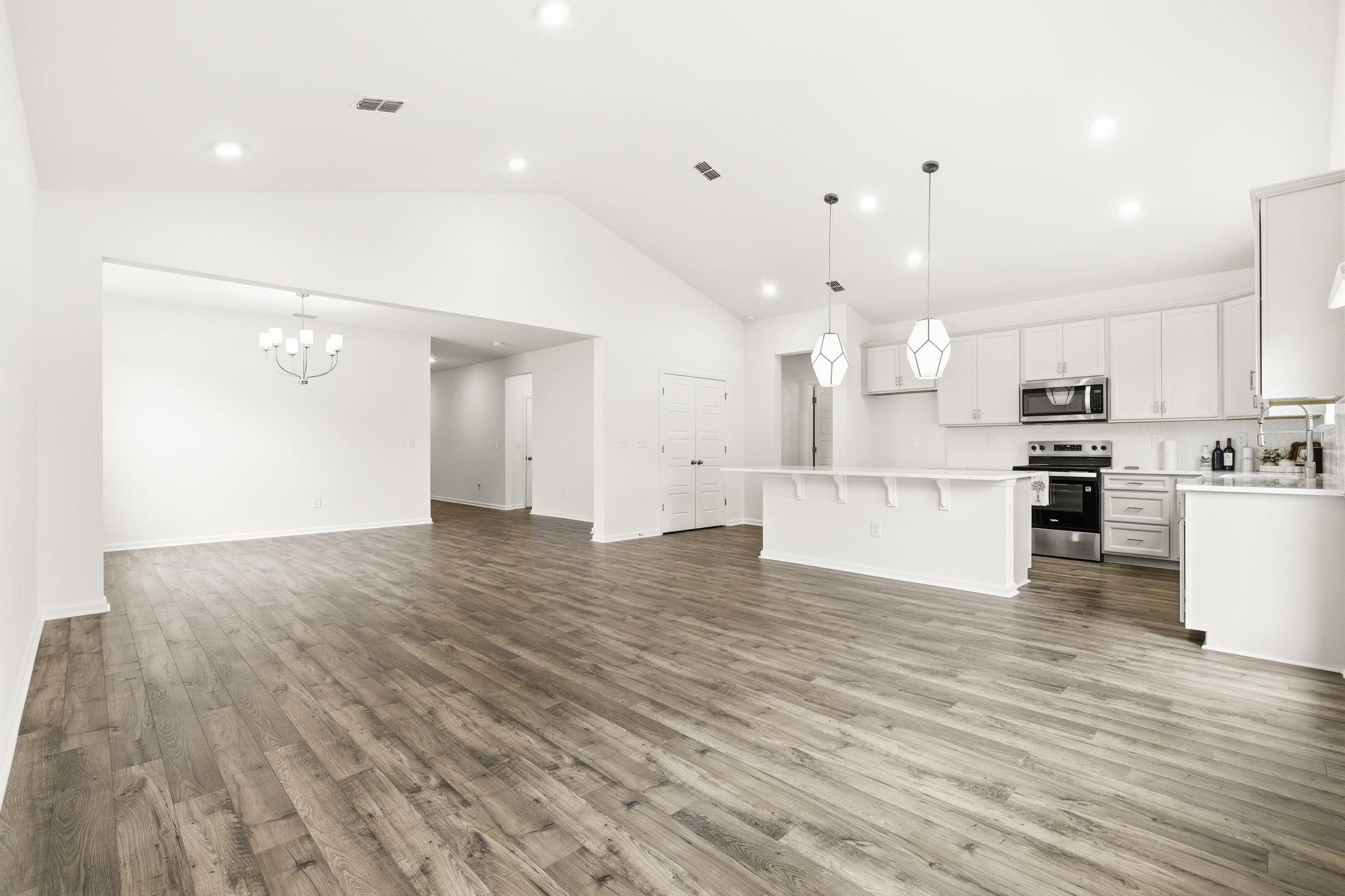 8663 Farrier Dr.