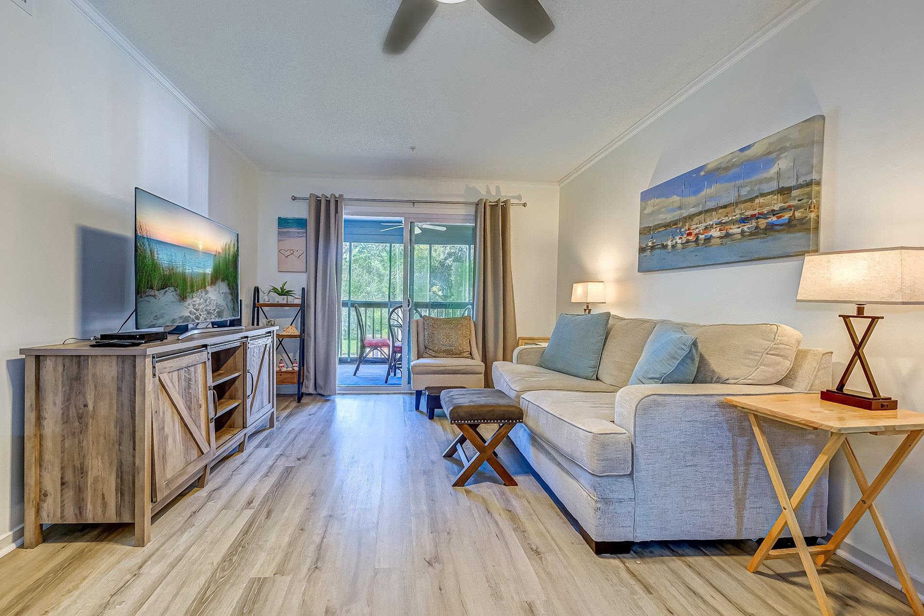 4015 Fairway Dr. 203A