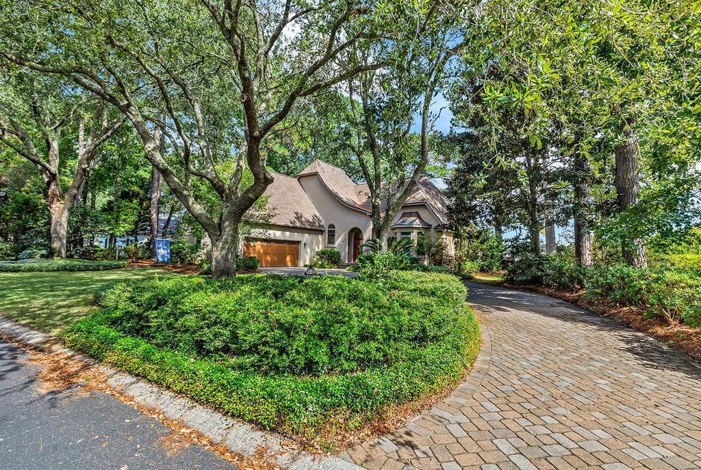 Photo of 81 Fairway Ln, Pawleys Island, SC 29585 (MLS # 2624488)