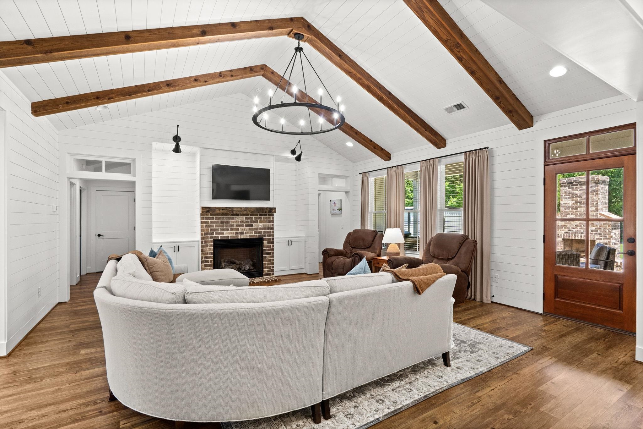 Experience elevated farmhouse living in this exceptional 4 bedroom, 3. – image 11
