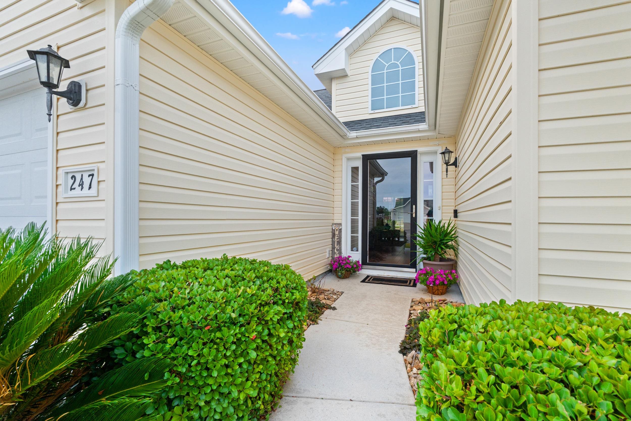 247 Hickory Springs Ct.