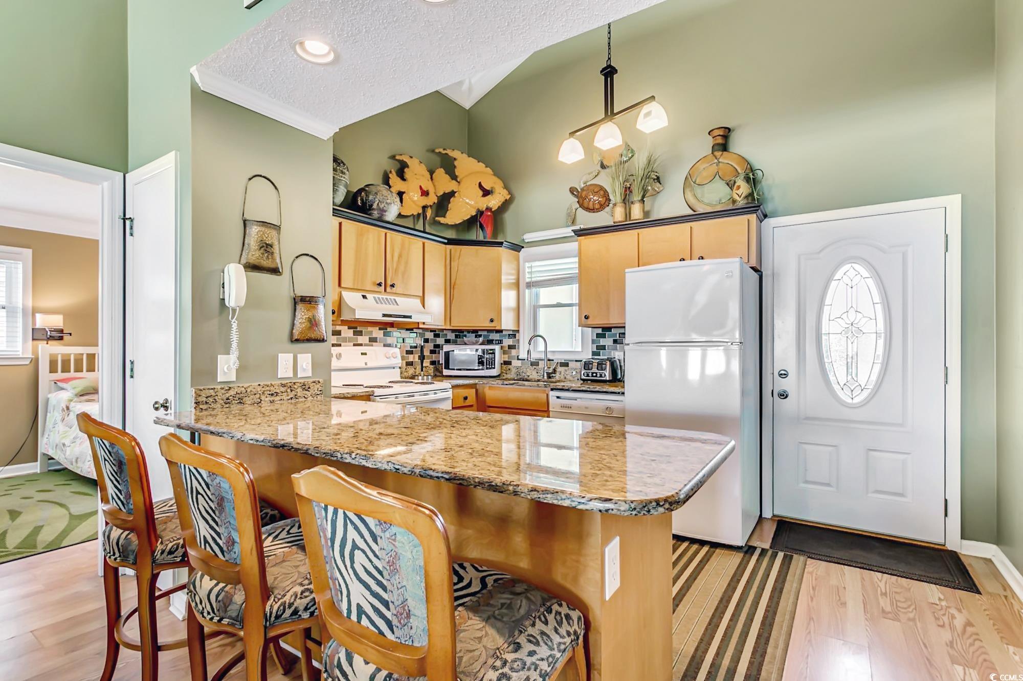 551 S Waccamaw Dr.