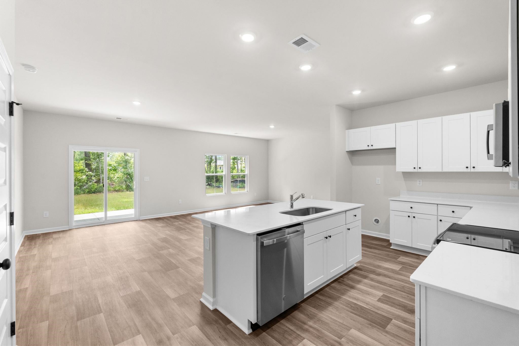 1039 Harbor Dr.