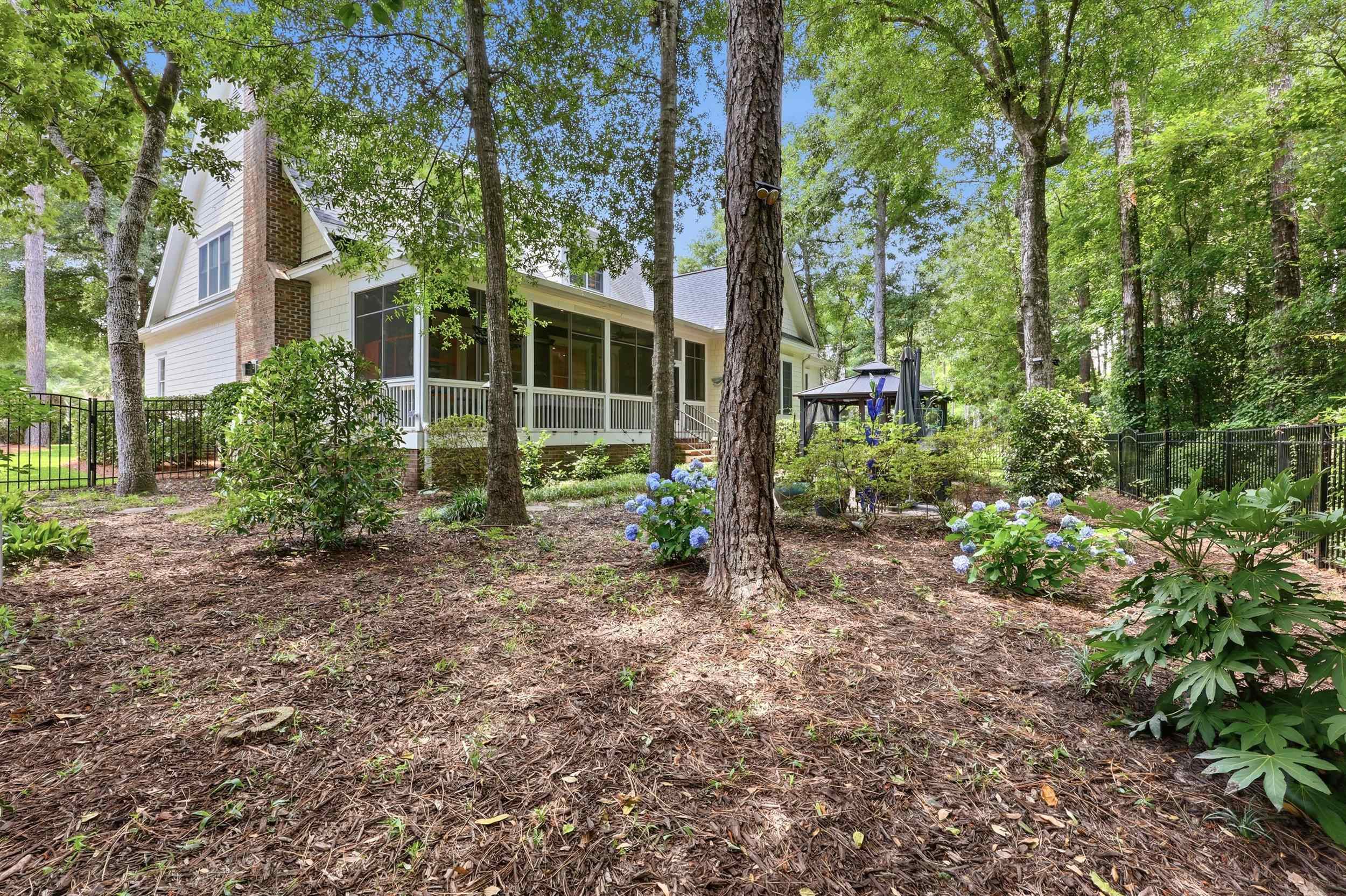 98 Hunters Oak Ct, Pawleys Island, SC, 29585, USA, 4 Bedrooms Bedrooms, ,4 BathroomsBathrooms,Residential,Pending,98 Hunters Oak Ct,2615613