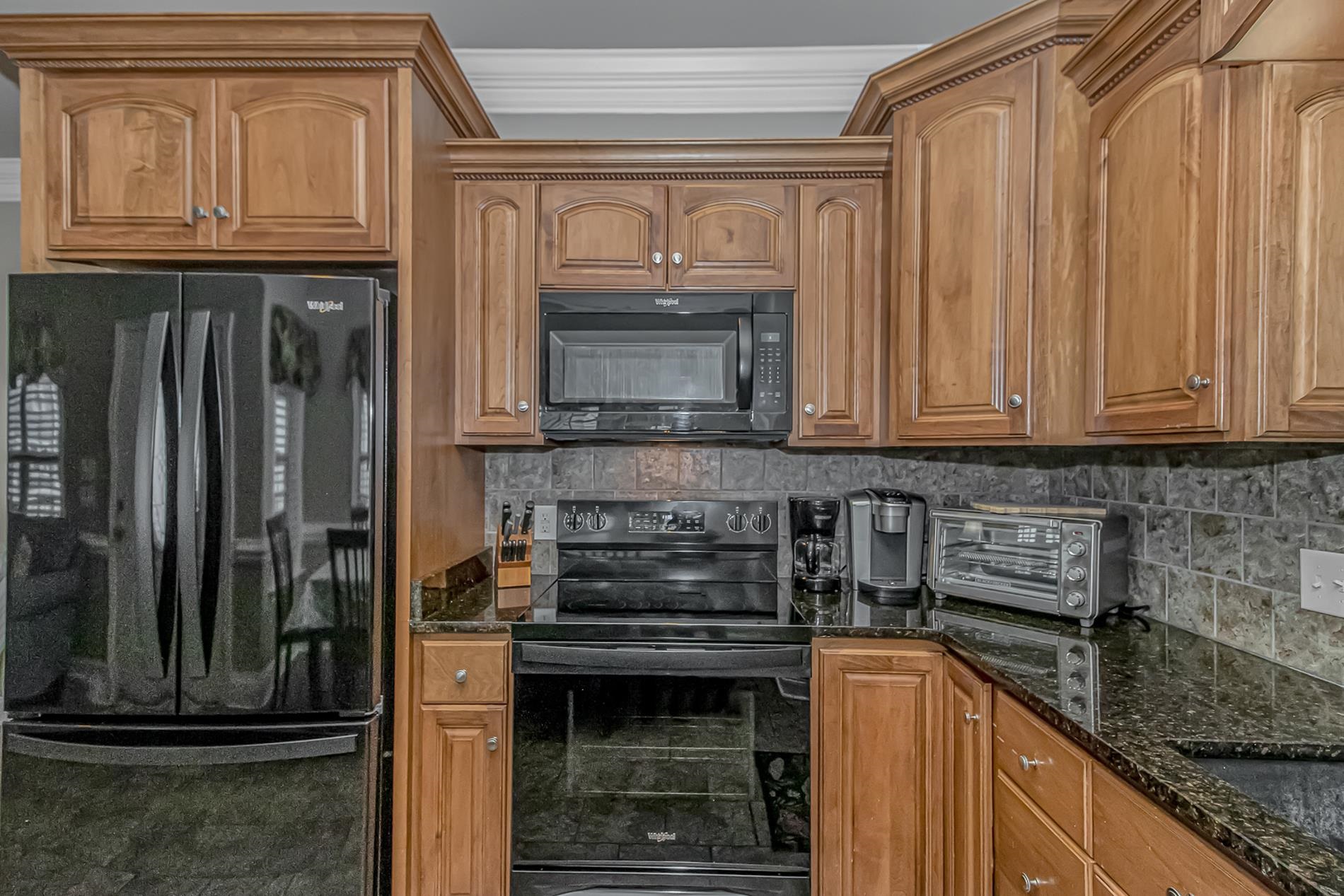 6001 5705 S Kings Hwy.