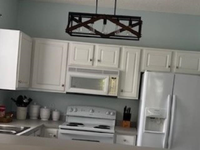 5801 Oyster Catcher Dr. 1024