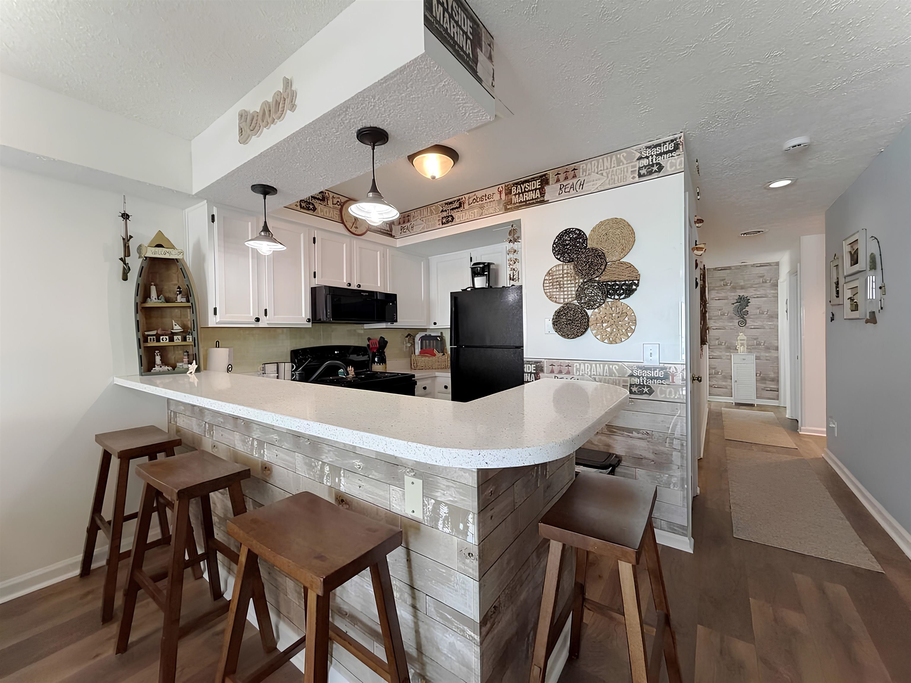 126 N Waccamaw Dr. 203