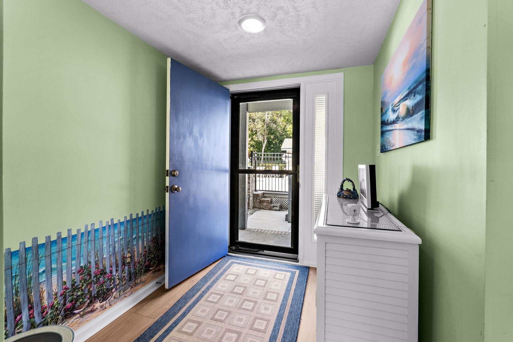 816 9th Ave. S 103-C