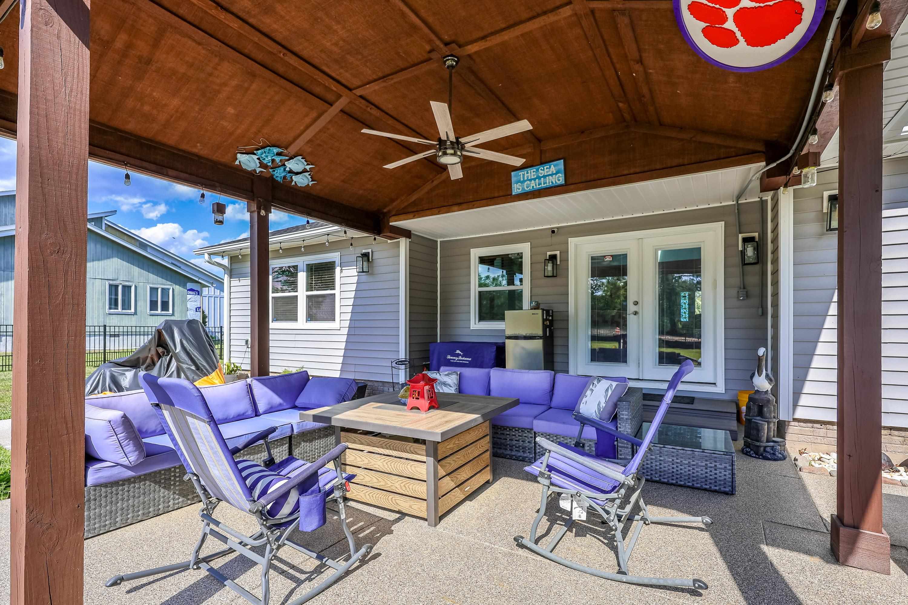 105 Saint Andrews Ct.