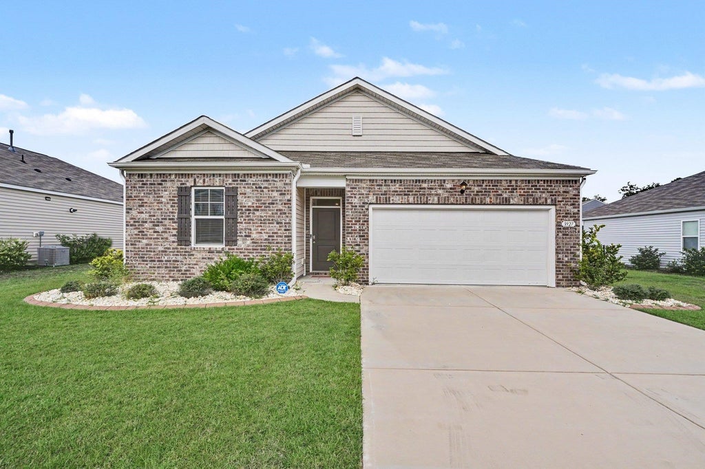 Photo of 3927 Nandina Ct, Conway, SC 29526 (MLS # 2622582)