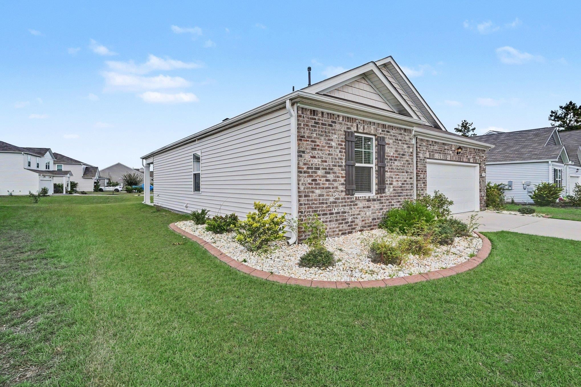 3927 Nandina Ct.