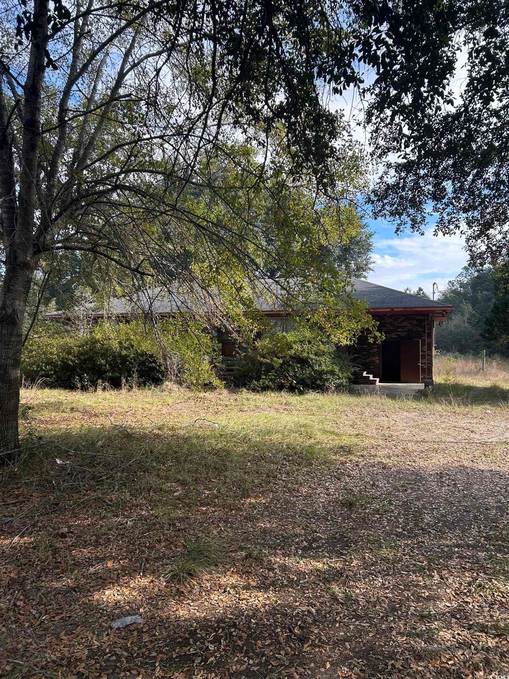 Photo of 120 McAllister St, Kingstree, SC 29556 (MLS # 2528304)